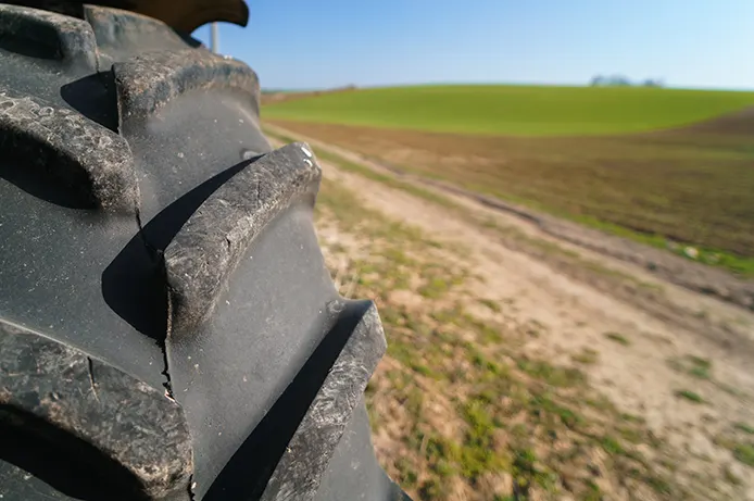 rueda de tractor