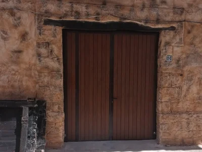 puerta de casa realizada por Tanaz
